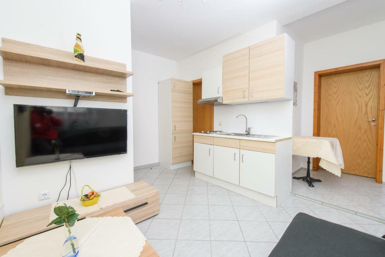 Apartments San Jozef Traù Esterno foto