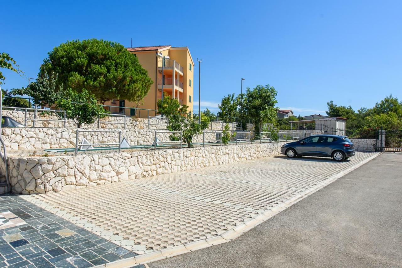 Apartments San Jozef Traù Esterno foto
